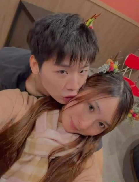 配资炒股配资优秀 TVB女星再曝与多位前任亲密照！还在后楼梯拥吻！爆料者：全班第一也是假象